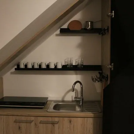 Vdovic Feriegård Svecina